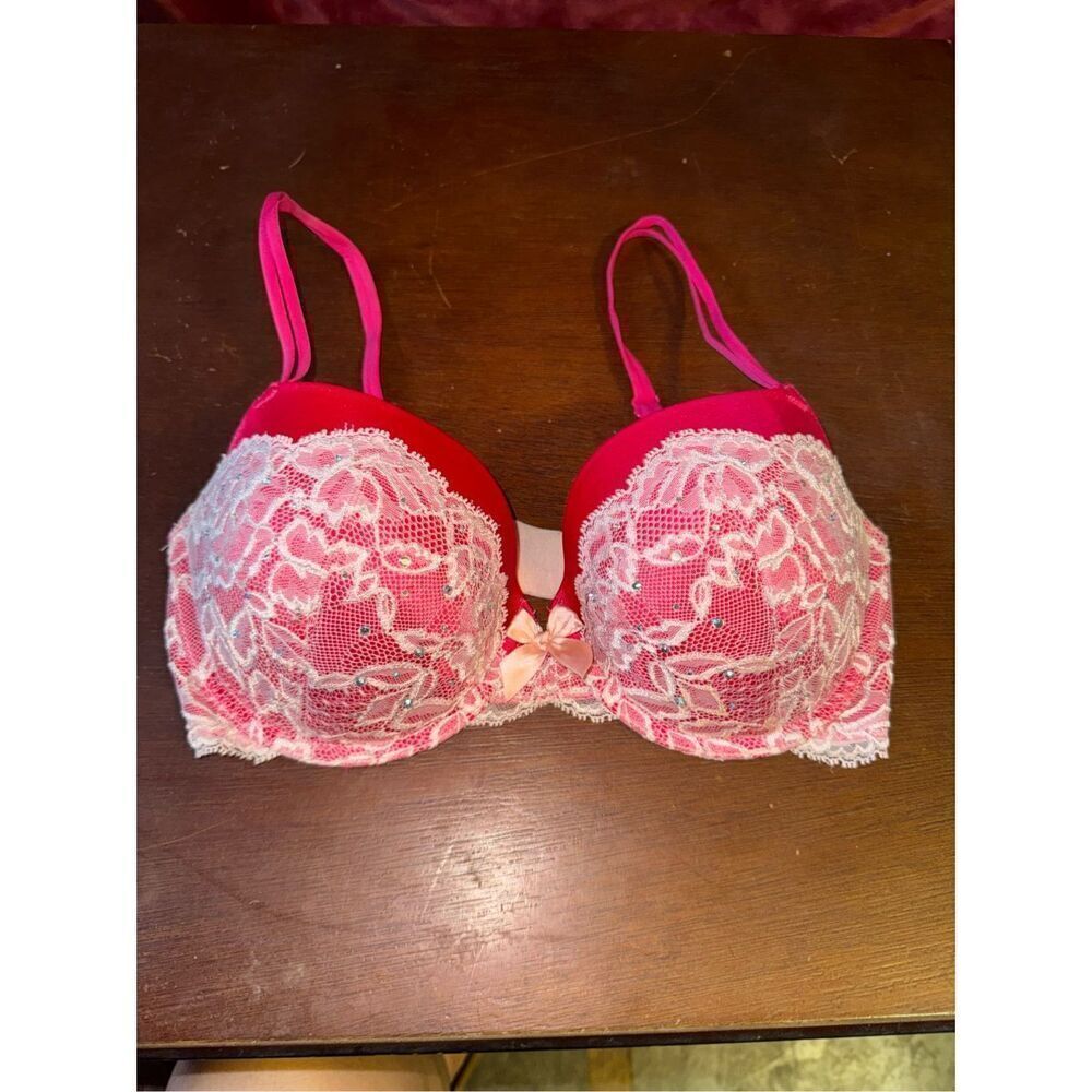Victoria secret very sexy lined demi bra size 34DD